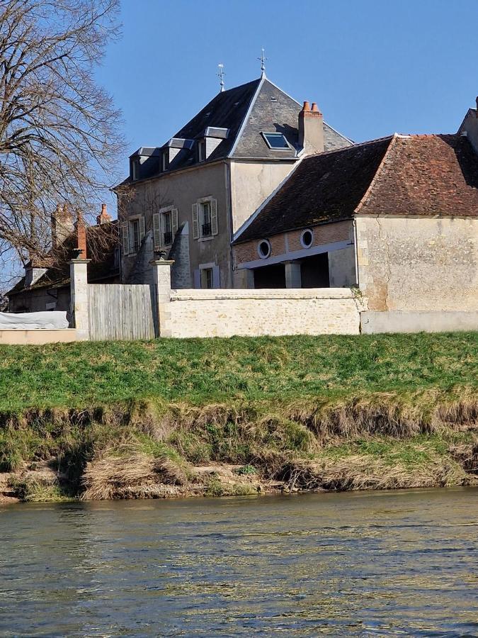 Chambre D'Hotes "Au Bord De Loire" La Marche Eksteriør bilde